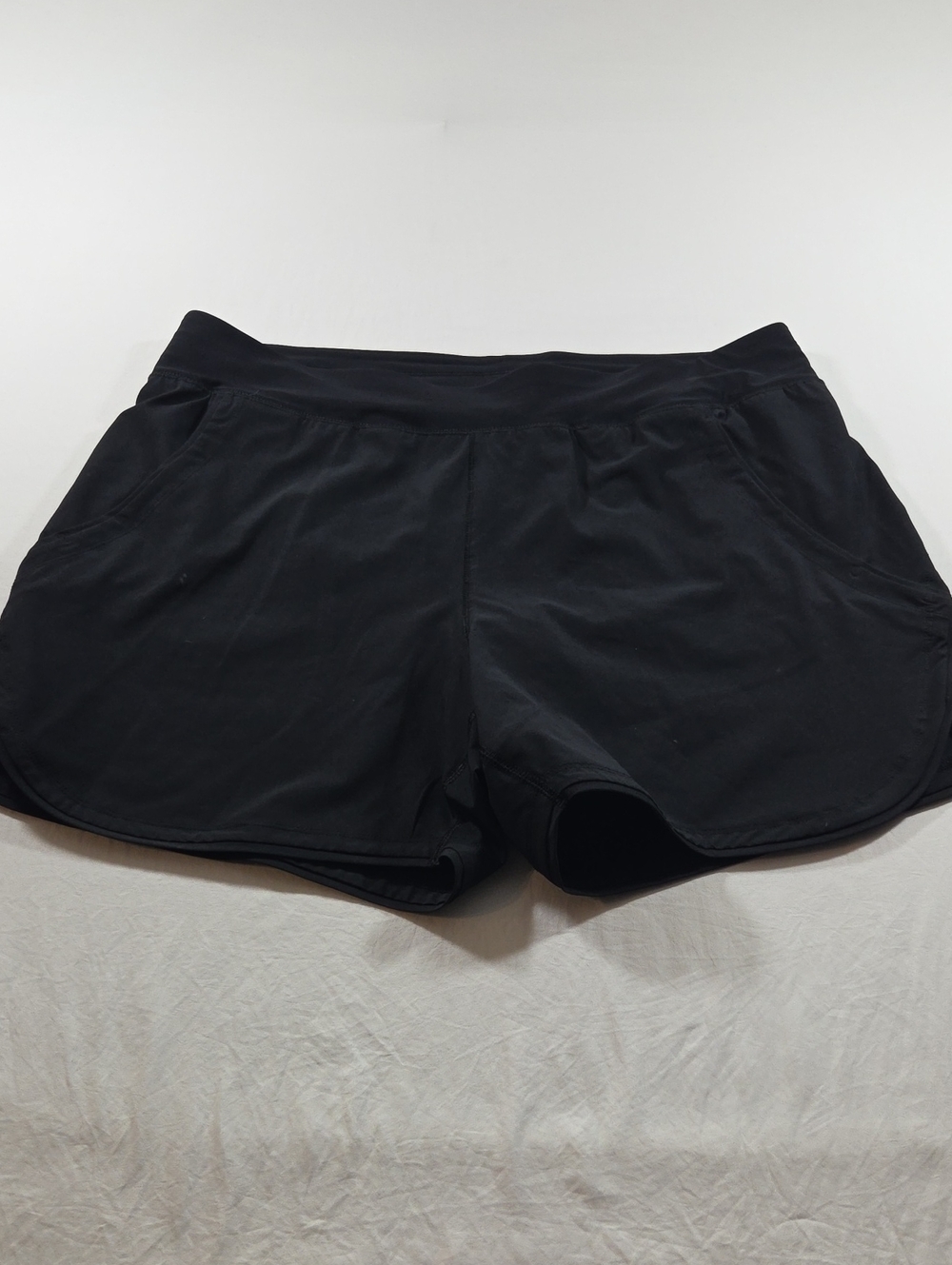 Lands End Everyday Black Athletic Shorts for Women - Stretch Performance
